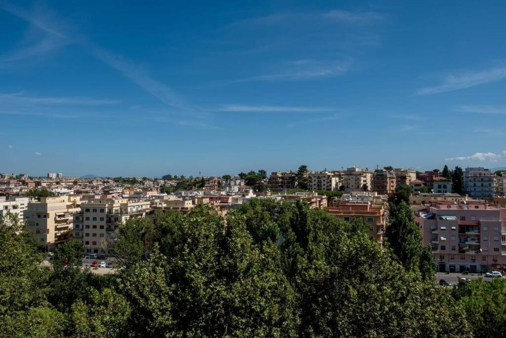 Attico Per Quattro Persone Sulla Nomentana, Wi-Fi, Aria Condizionata Apartment Rome Exterior photo