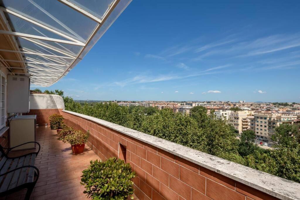 Attico Per Quattro Persone Sulla Nomentana, Wi-Fi, Aria Condizionata Apartment Rome Exterior photo